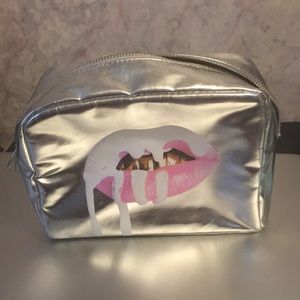Kylie Cosmetics Christmas 2016 Make-up Bag
